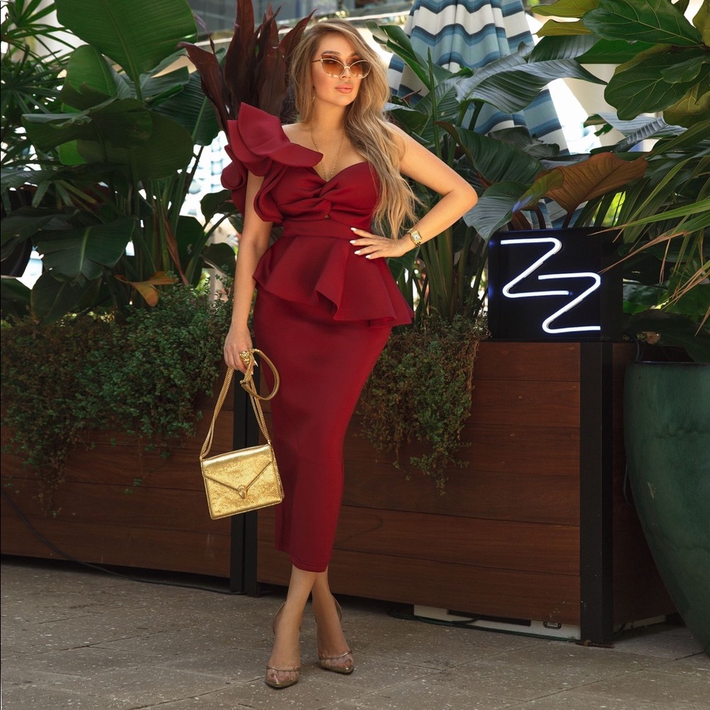 New Beautiful elegant dress ❤️